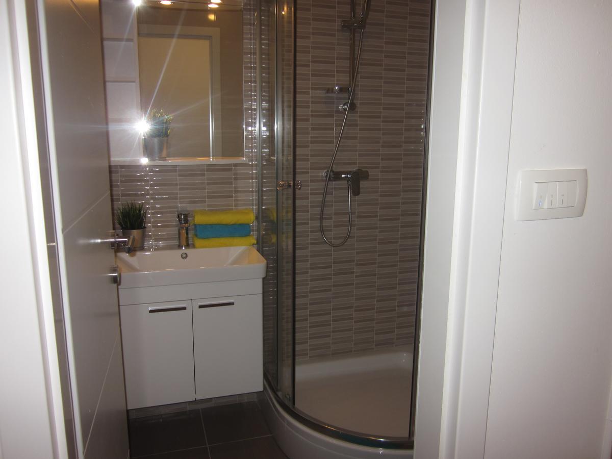 Apartment On The Square มาคาร์สกา ภายนอก รูปภาพ