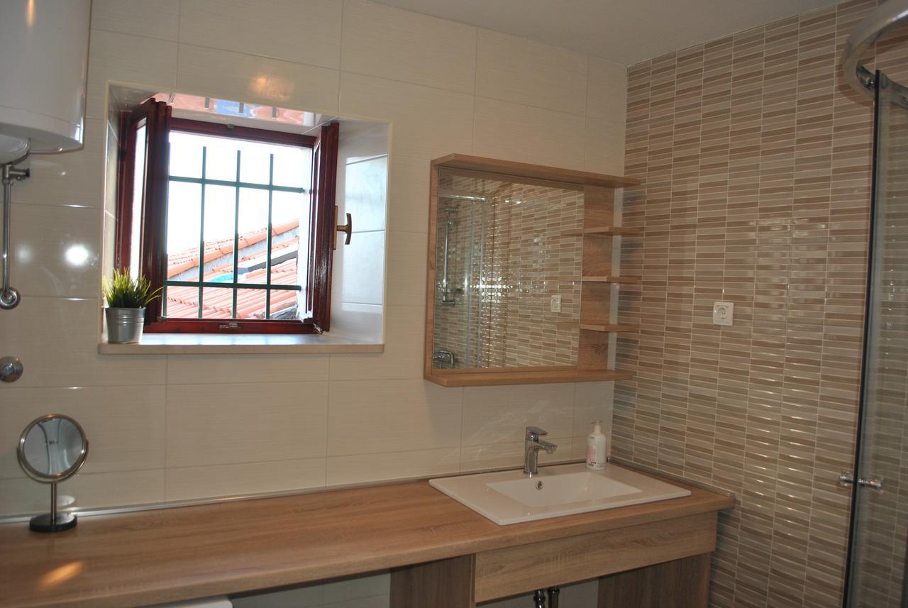 Apartment On The Square มาคาร์สกา ภายนอก รูปภาพ