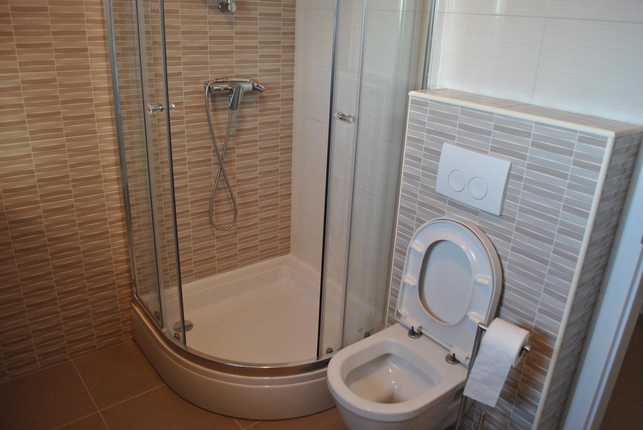 Apartment On The Square มาคาร์สกา ภายนอก รูปภาพ